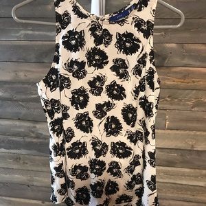 Floral sleeveless top